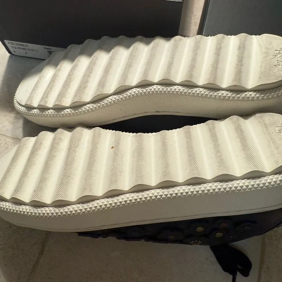 Coach Black Tea Rose Sneakers - Picture 3 of 10